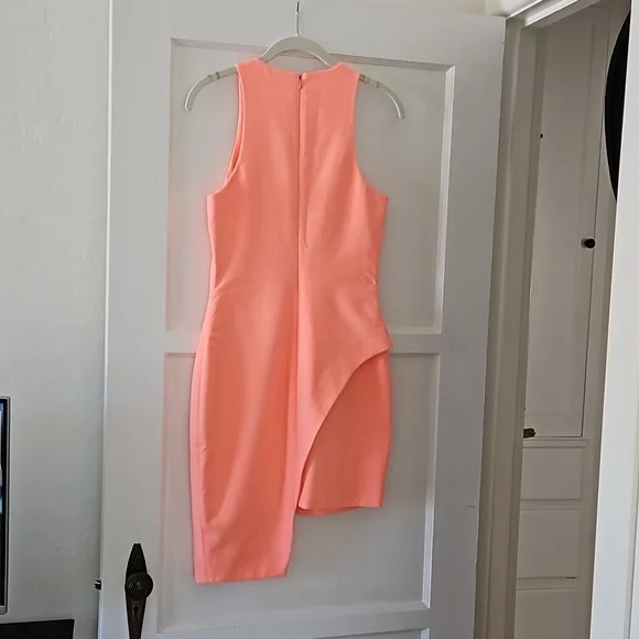 Elizabeth and James "Claire" Dress - Picture 2 of 5